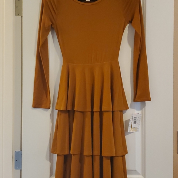 Lularoe Georgia - Picture 1 of 2